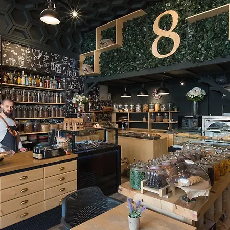 The Boutique Square - Free Compliments - Free Wi-fi - Location - Nearby Paid Parking Plovdiv