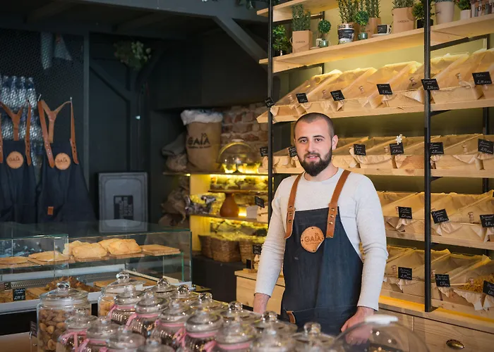 Otel The Boutique Square - Free Compliments - Free Wi-fi - Location - Nearby Paid Parking