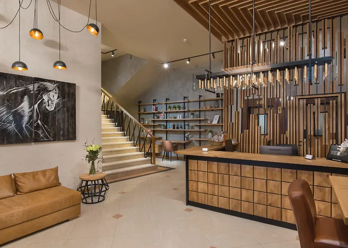 酒店 The Boutique Square - Free Compliments - Free Wi-fi - Location - Nearby Paid Parking 3*