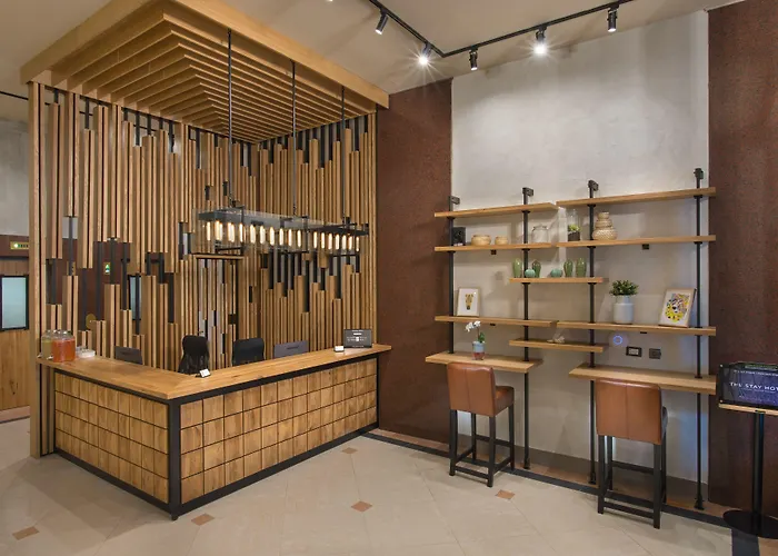 The Boutique Square - Free Compliments - Free Wi-fi - Location - Nearby Paid Parking 호텔