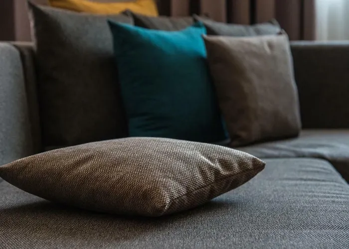 The Boutique Square - Free Compliments - Free Wi-fi - Location - Nearby Paid Parking